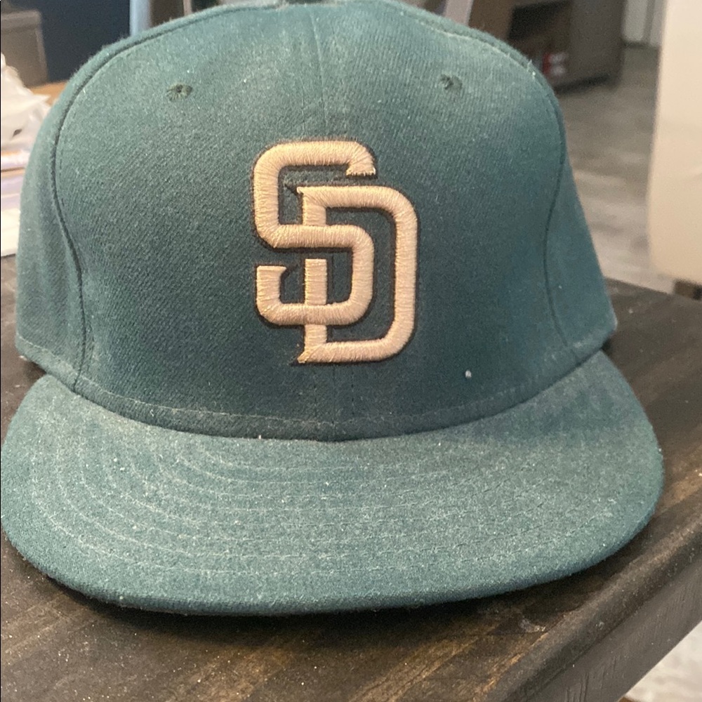 New Era San Diego Padres Green and Cream Structured Baseball Cap